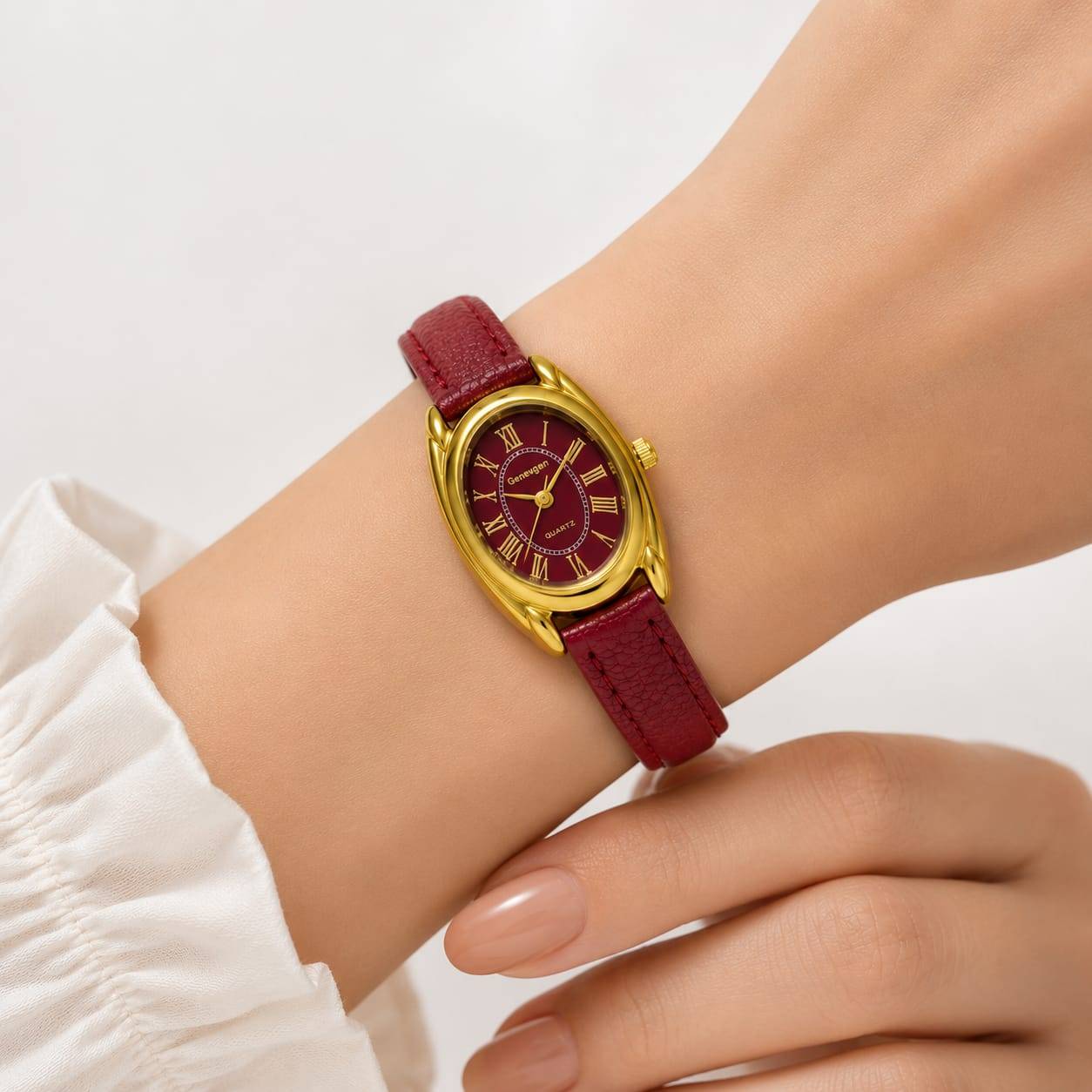 Montre Élégante pour Femme à Bracelet en Cuir
