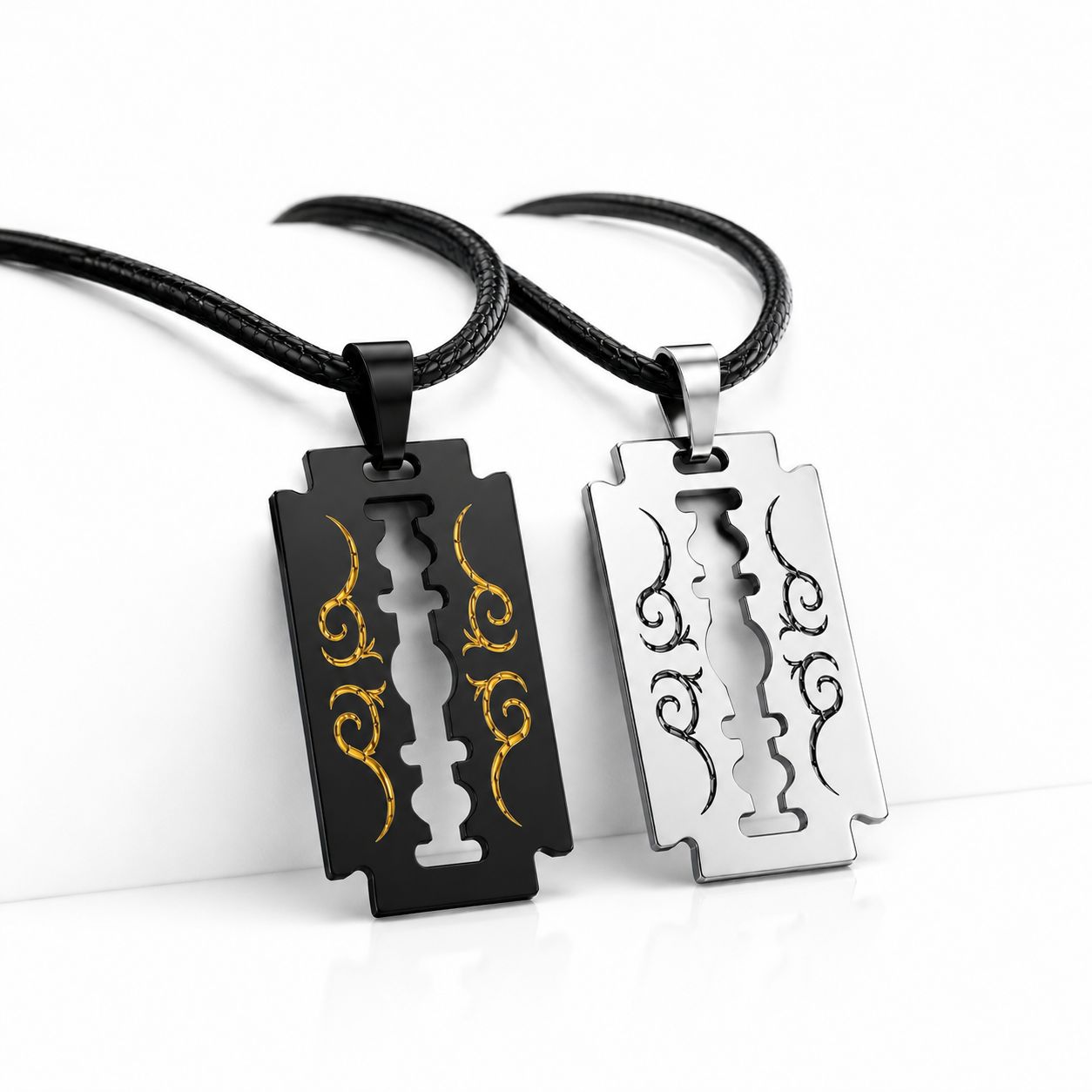 Collection de Colliers Pendentif Lame de Rasoir de Luxe (2 Couleurs Disponibles)