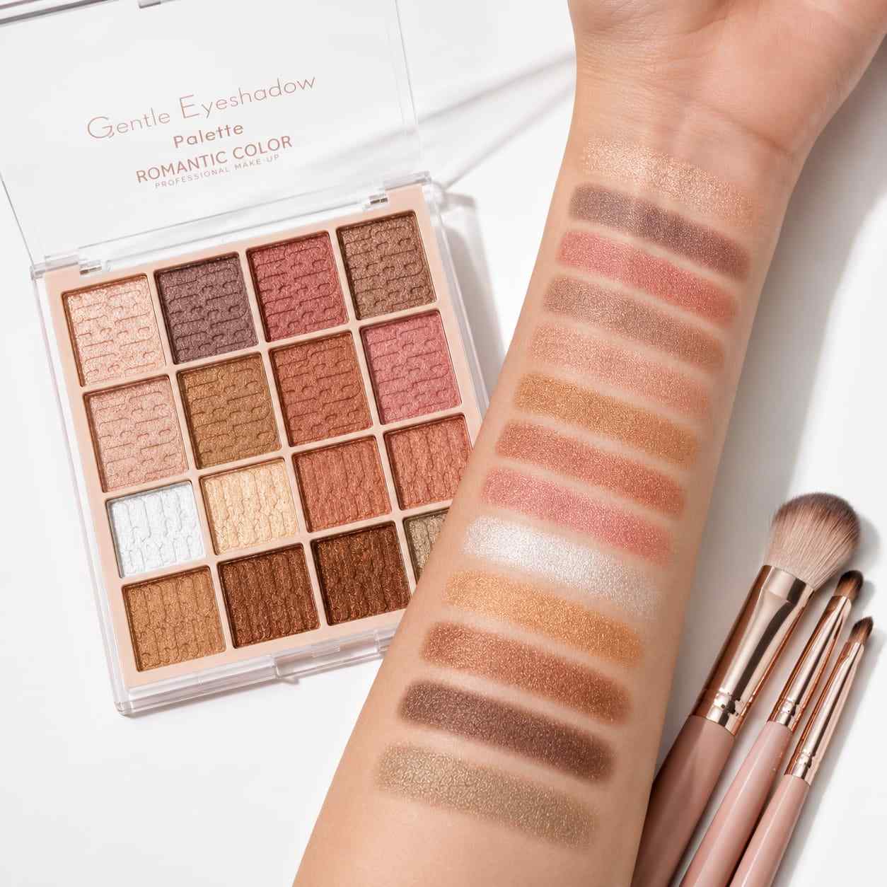 Palette de 16 Ombres à Paupières Pailletées