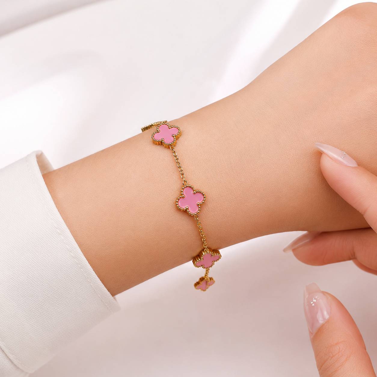 Bracelet Femme à Breloques Trèfle